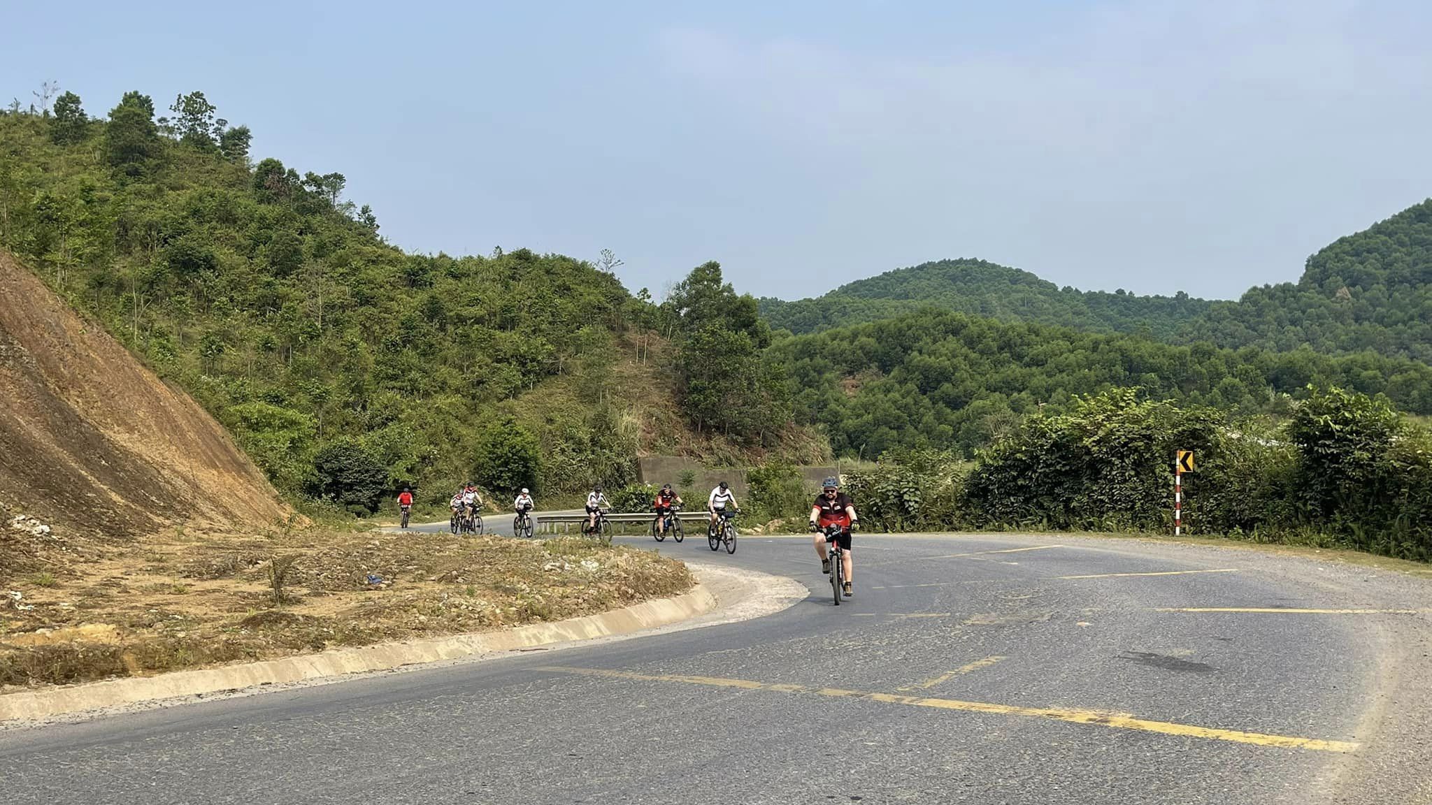 Mai Chau Bicycle Trip 4 Days